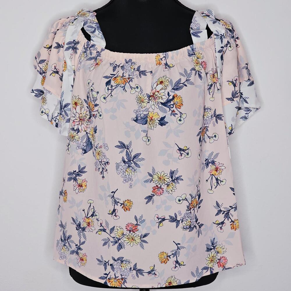 NWT Skies Are Blue Women's Pink Floral Blouse Size Medium